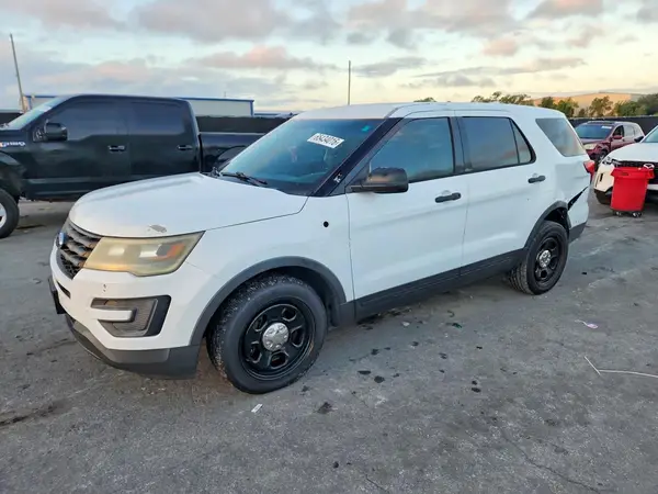 1FM5K8ARXGGD30625 — 2016 Ford Explorer, Задняя часть (Rear End), фото до ремонта