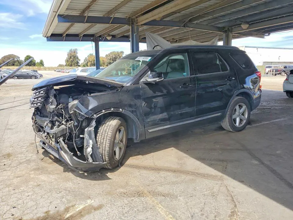 2016 Ford Explorer VIN 1FM5K8DH5GGD03643 фото 1