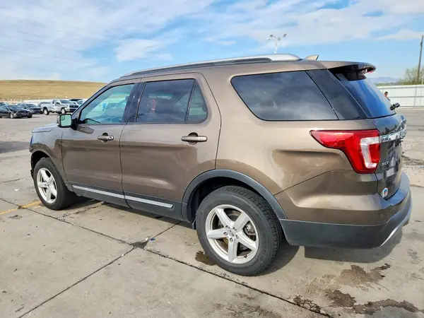 1FM5K8D81GGD02389 — 2016 Ford Explorer, фото 2 с аукциона Copart, Передняя часть