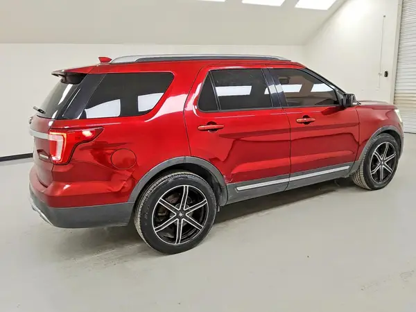 1FM5K7D84GGB41661 — 2016 Ford Explorer, фото 3 с аукциона Copart 01.10.2026, Механические повреждения