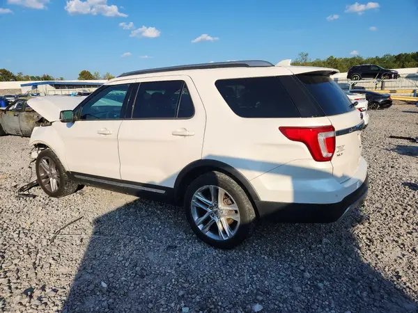 1FM5K7D82GGA02905 — 2016 Ford Explorer, фото 2 с аукциона Copart, Передняя часть