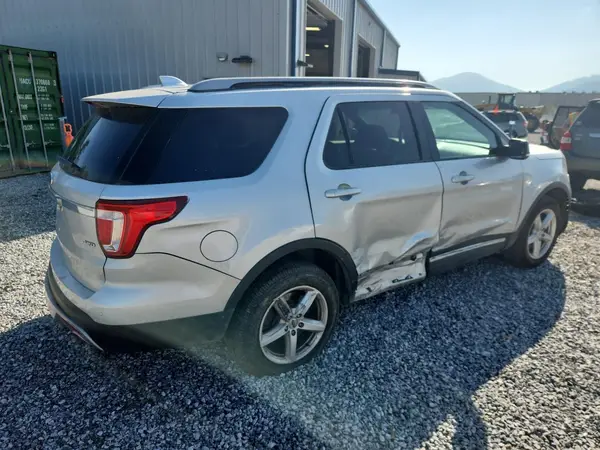 1FM5K8D80GGA99429 — 2016 Ford Explorer, фото 3 с аукциона Copart, Боковая часть