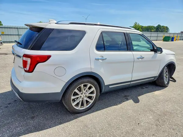 1FM5K7FH2GGB09076 — 2016 Ford Explorer, фото 3 с аукциона Copart, Передняя часть