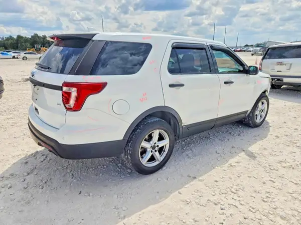 1FM5K8AR0GGA78674 — 2016 Ford Explorer, фото 3 с аукциона Copart 08.10.2026, Повреждения со всех сторон