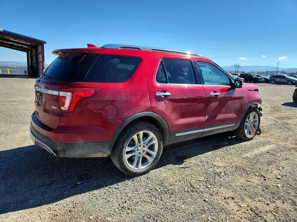 1FM5K8F81GGC43079 — 2016 Ford Explorer, фото 3 с аукциона Copart, Передняя часть