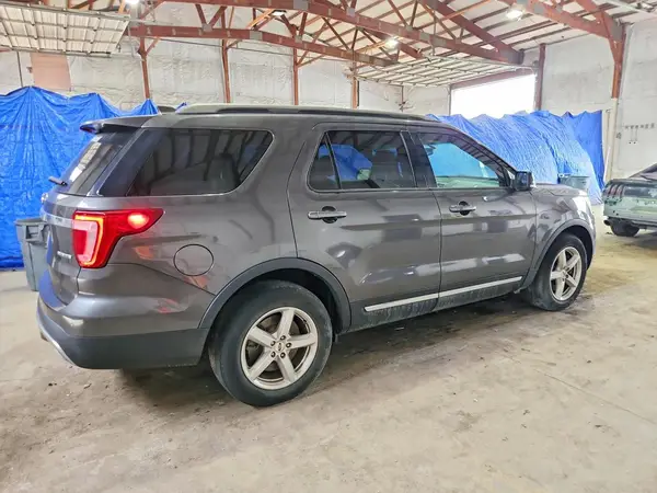 1FM5K7D80GGB16868 — 2016 Ford Explorer, фото 3 с аукциона Copart, Механические повреждения
