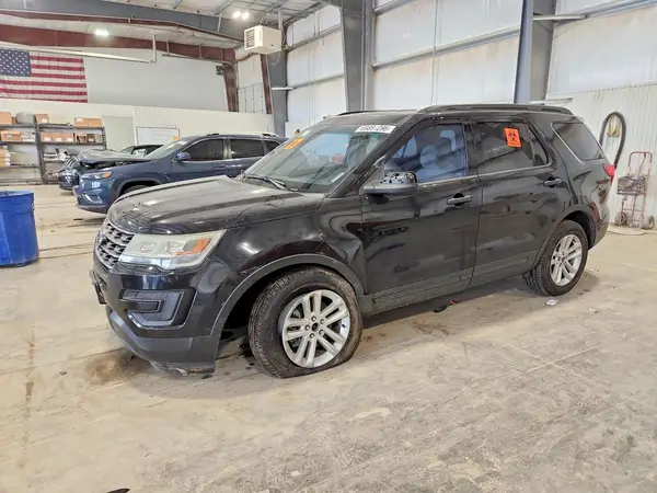 1FM5K8B84GGB11858 — 2016 Ford Explorer, Передняя часть (Front End), фото до ремонта