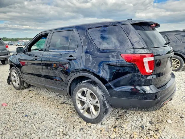 1FM5K8AR7GGA71933 — 2016 Ford Explorer, фото 2 с аукциона Copart, Передняя часть