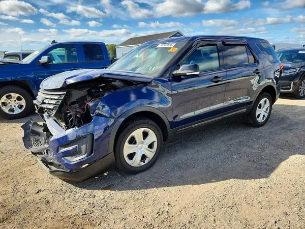 1FM5K8AR3GGA72173 — 2016 Ford Explorer, Передняя часть (Front End), фото до ремонта