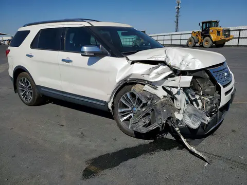 2016 Ford Explorer VIN 1FM5K8HT7GGC72412 фото 4