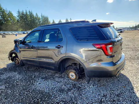 2016 Ford Explorer VIN 1FM5K8GT5GGB87408 фото 2