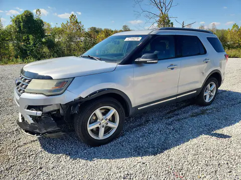 1FM5K8D88GGB35996 — 2016 Ford Explorer, Передняя часть, фото до ремонта