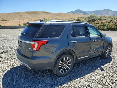 2017 Ford Explorer VIN 1FM5K8HT8HGA88582 фото 3