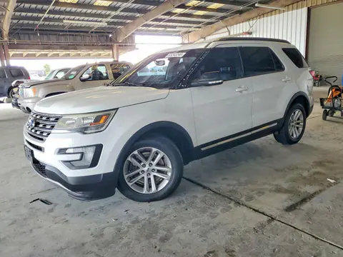 1FM5K7D81HGA61221 — 2017 Ford Explorer, Передняя часть (Front End), фото до ремонта