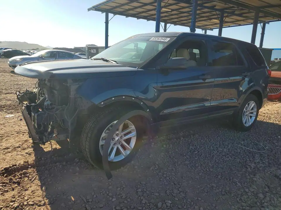 1FM5K8B81HGC80446 Ford Explorer 2017 — повреждение Передняя часть, фото до ремонта