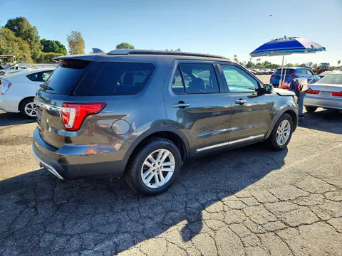 2017 Ford Explorer VIN 1FM5K7D86HGB14964 фото 3
