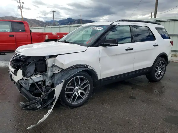 1FM5K8GT9HGB32459 — 2017 Ford Explorer, Передняя часть (Front End), фото до ремонта
