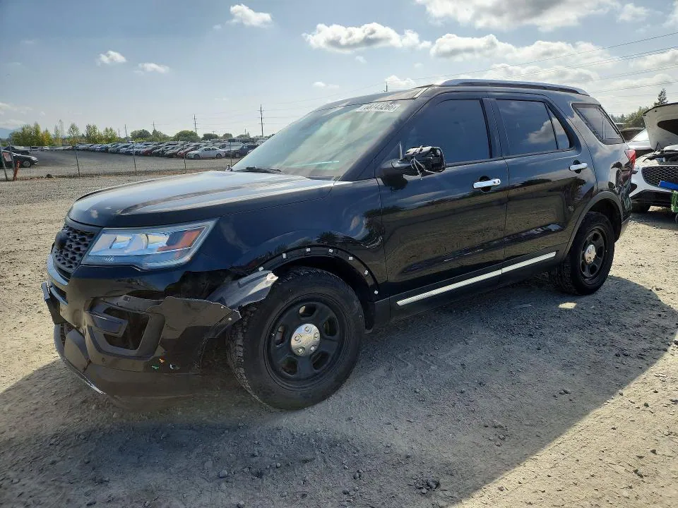 2017 Ford Explorer VIN 1FM5K8HT2HGD04765 фото 1