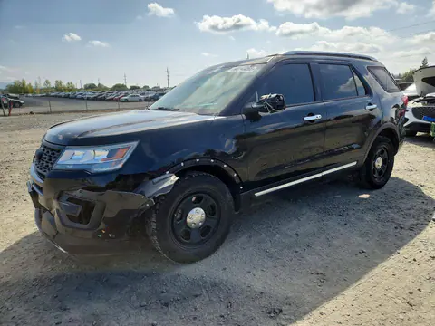 1FM5K8HT2HGD04765 — 2017 Ford Explorer, Передняя часть (Front End), фото до ремонта