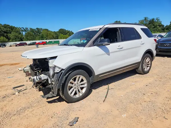 1FM5K7D89HGB87679 — 2017 Ford Explorer, Передняя часть (Front End), фото до ремонта