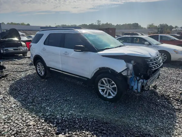 1FM5K7DH7HGA15764 — 2017 Ford Explorer, фото 4 с аукциона Copart 13.10.2026, Передняя часть