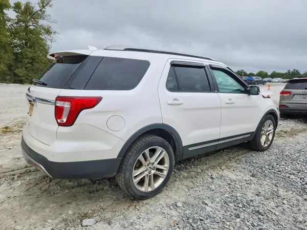 1FM5K7D86HGB19131 — 2017 Ford Explorer, фото 3 с аукциона Copart, Передняя часть