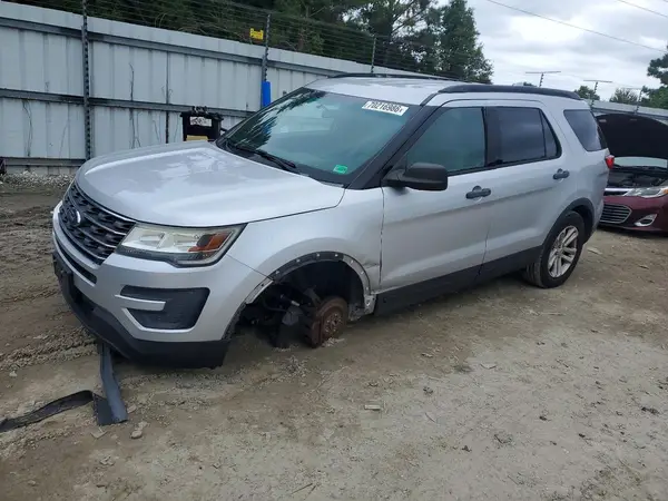 1FM5K8B87HGA84950 — 2017 Ford Explorer, Передняя часть (Front End), фото до ремонта
