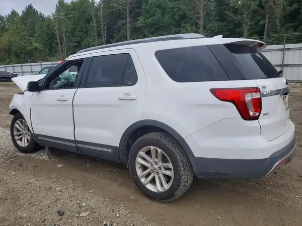 1FM5K7DH2HGC52226 — 2017 Ford Explorer, фото 2 с аукциона Copart, Передняя часть