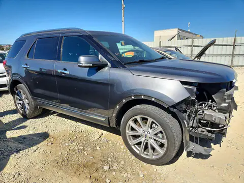 1FM5K8F82HGE11989 — 2017 Ford Explorer, фото 4 с аукциона Copart 13.10.2026, Передняя часть