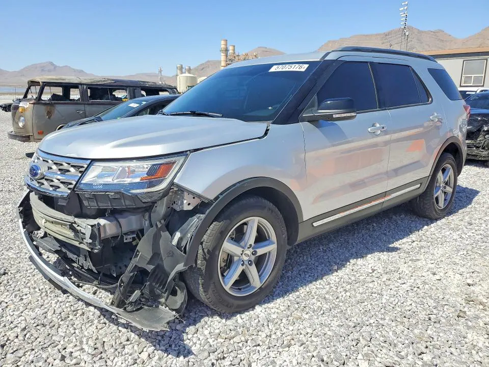 2018 Ford Explorer VIN 1FM5K7D80JGB79685 фото 1