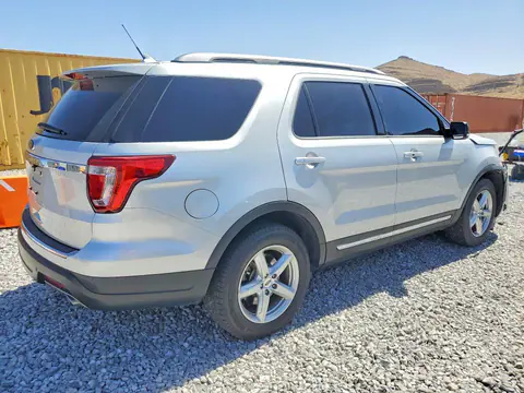 2018 Ford Explorer VIN 1FM5K7D80JGB79685 фото 3