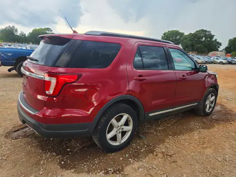 1FM5K7D84JGB32806 — 2018 Ford Explorer, фото 3 с аукциона Copart 30.09.2026, Передняя часть