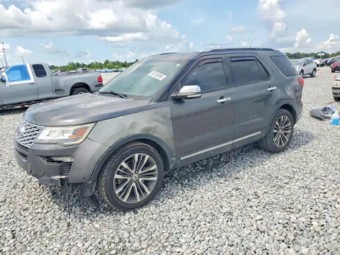 1FM5K8HT1JGC66953 — 2018 Ford Explorer, Передняя часть (Front End), фото до ремонта