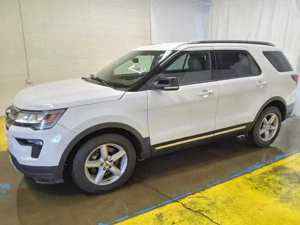 1FM5K7D85JGC83203 — 2018 Ford Explorer, Задняя часть (Rear End), фото до ремонта