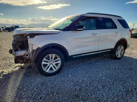 1FM5K8DHXJGA35714 — 2018 Ford Explorer, Передняя часть (Front End), фото до ремонта