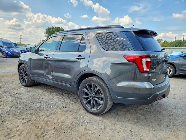 1FM5K7D86JGB08152 — 2018 Ford Explorer, фото 2 с аукциона Copart 01.10.2026, Передняя часть