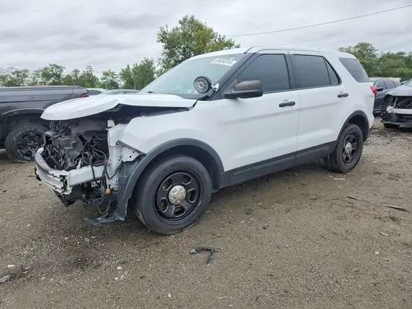 1FM5K8AR1JGA84524 — 2018 Ford Explorer, Передняя часть (Front End), фото до ремонта
