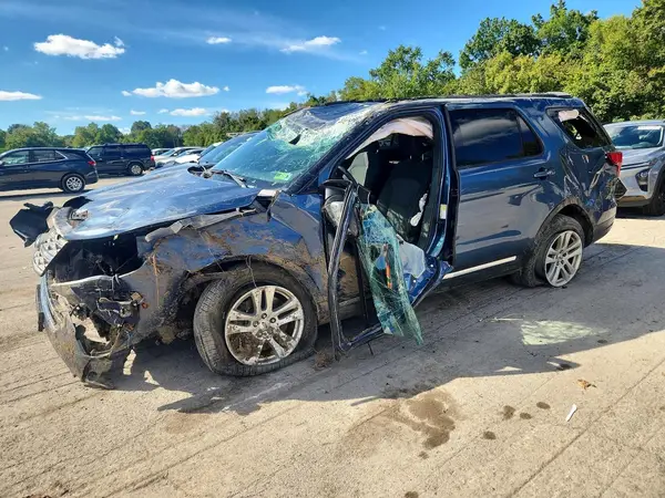 1FM5K8D86JGC04238 — 2018 Ford Explorer, Опрокидывание (Rollover), фото до ремонта