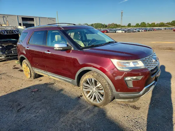 1FM5K8HT3JGB29948 — 2018 Ford Explorer, фото 4 с аукциона Copart, Боковая часть