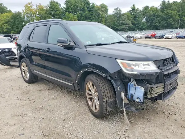 1FM5K8D81JGA61280 — 2018 Ford Explorer, фото 4 с аукциона Copart, Передняя часть