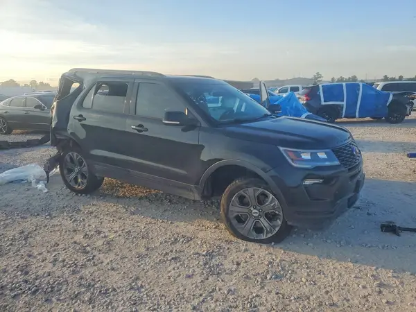 1FM5K8GT6JGC57876 — 2018 Ford Explorer, фото 4 с аукциона Copart, Задняя часть