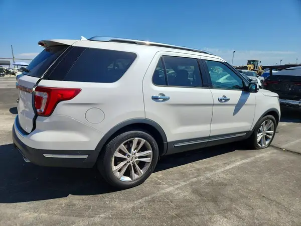 1FM5K7F86JGB44243 — 2018 Ford Explorer, фото 3 с аукциона Copart 30.09.2026, Задняя часть