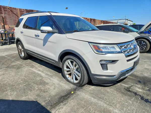 1FM5K7F86JGB44243 — 2018 Ford Explorer, фото 4 с аукциона Copart 30.09.2026, Задняя часть