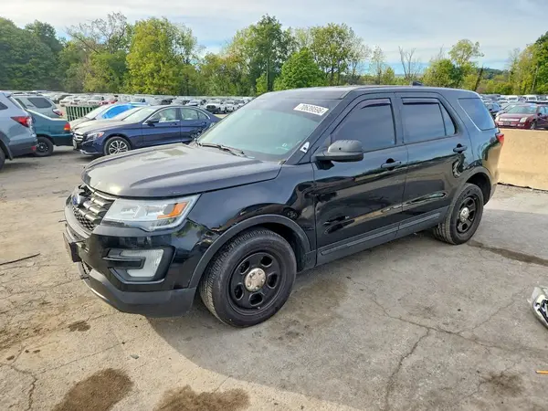 1FM5K8AT2JGB68167 — 2018 Ford Explorer, Передняя часть (Front End), фото до ремонта
