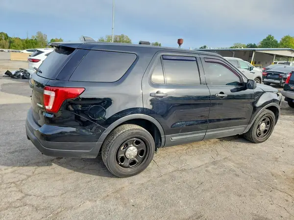 1FM5K8AT2JGB68167 — 2018 Ford Explorer, фото 3 с аукциона Copart, Передняя часть
