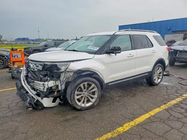 1FM5K8D80KGA39515 — 2019 Ford Explorer, Передняя часть (Front End), фото до ремонта