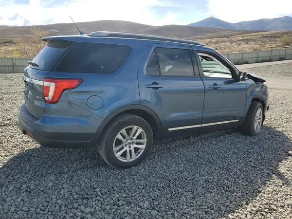 1FM5K8D89KGB37555 — 2019 Ford Explorer, фото 3 с аукциона Copart, Передняя часть