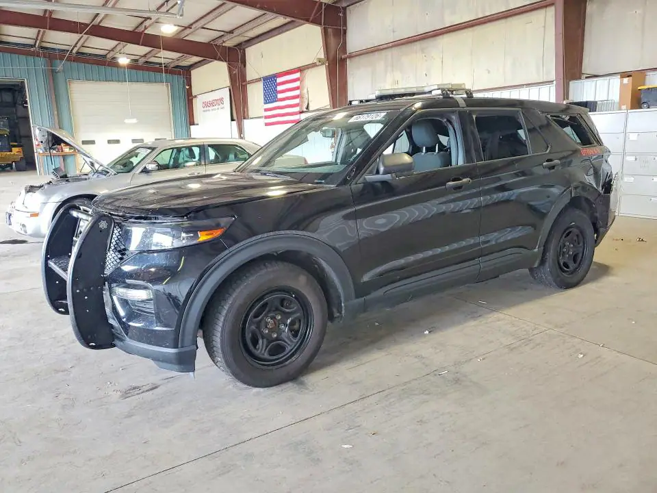 1FM5K8AW1LGC92718 Ford Explorer 2020 — повреждение Задняя часть, фото до ремонта