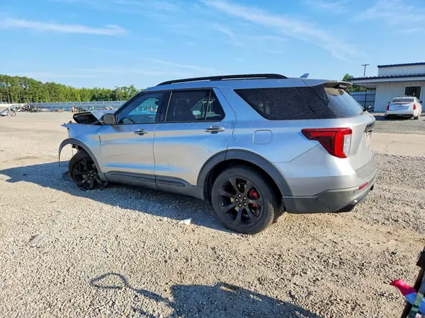 1FM5K8GC1LGA22966 — 2020 Ford Explorer, фото 2 с аукциона Copart, Передняя часть