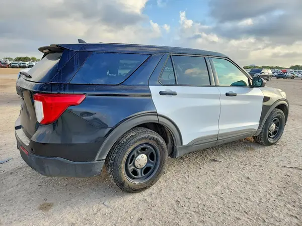 1FM5K8AB2MGC33112 — 2021 Ford Explorer, фото 3 с аукциона Copart, Естественный износ